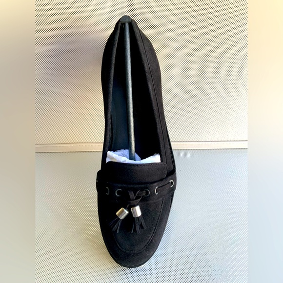 Rebecca Allen Women’s The Lug Loafer - Picture 2 of 9